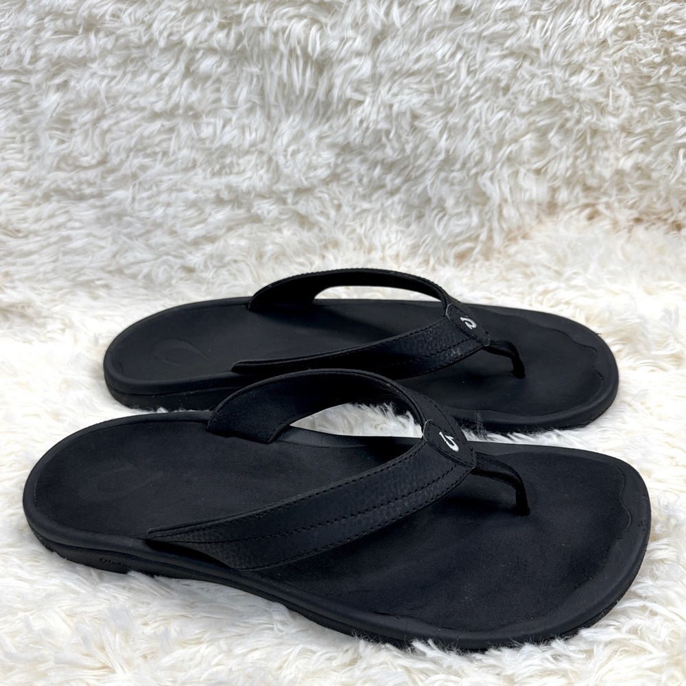 OluKai Ohana Black Sandals Women’s Size 11 - Men’s Size 9.5